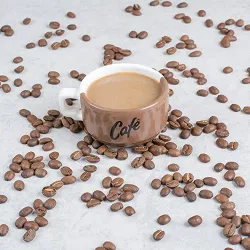 Що таке “кувінг” і чому професіонали пробують каву саме так