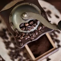 Як ступінь помолу впливає на смак кави в різних способах приготування