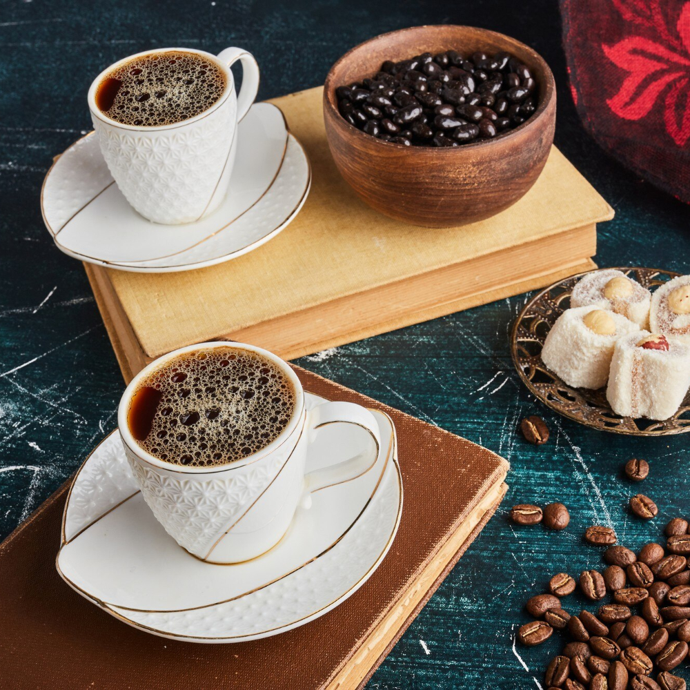 Кава і продуктивність: вплив кофеїну на мозок і концентрацію